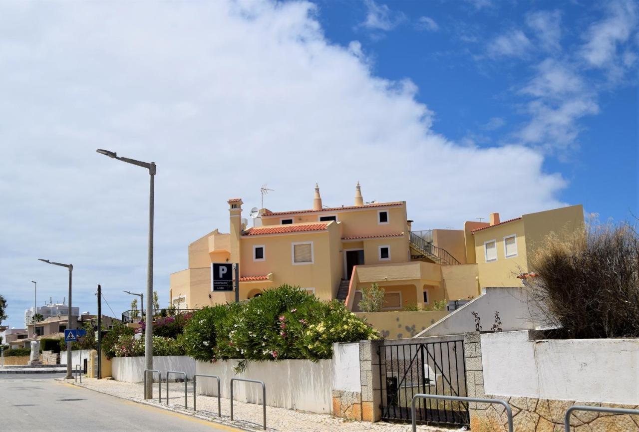 Aurora Houses Lagos Esterno foto
